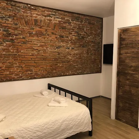 Poet Pastior Hotel 3*